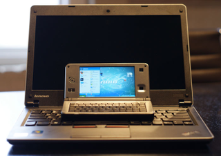 Illustration for article titled UMID's Mini Netbook Makes Eees Look Massive